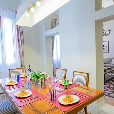 Apartment Ca' Canaletto Canal View Refreshed In 2024! Venedig